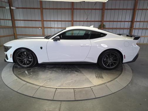 2025 Ford Mustang Dark Horse Fastback