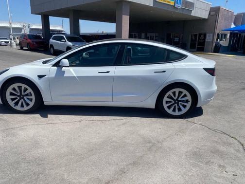 White 2021 Tesla Model 3 Standard Range Plus