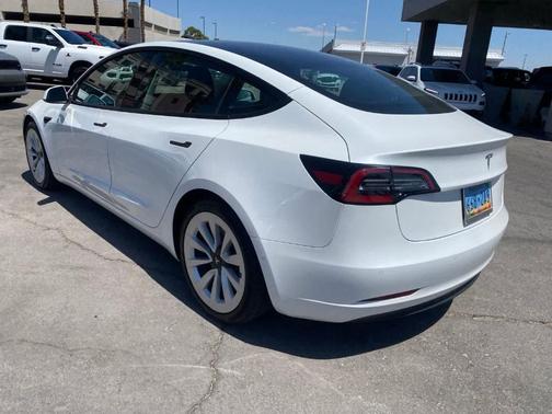 White 2021 Tesla Model 3 Standard Range Plus