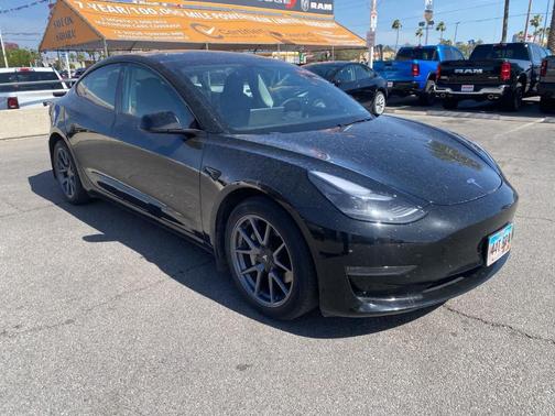 Black 2023 Tesla Model 3 Base