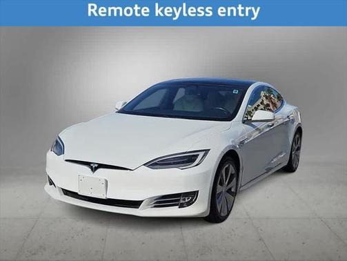 2020 Tesla Model S Long Range
