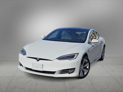 2020 Tesla Model S Long Range