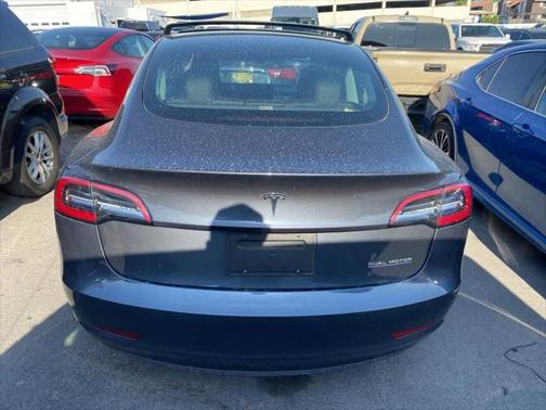 2022 Tesla Model 3 Performance