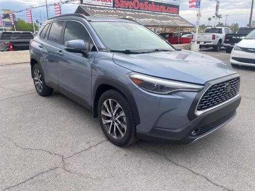 CELESTITE 2022 Toyota Corolla Cross XLE