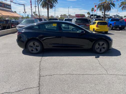 Black 2023 Tesla Model 3 Base