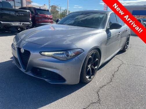 Stromboli Gray Metallic 2020 Alfa Romeo Giulia Ti