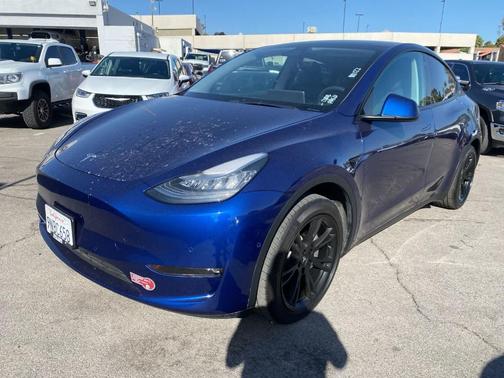 Blue 2021 Tesla Model Y Long Range
