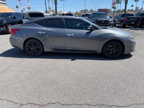 Gun Metallic 2017 Nissan Maxima 3.5 SV