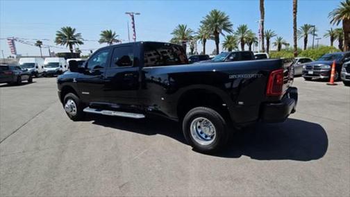 2025 RAM 3500 Laramie Crew Cab 4x4 8' Box
