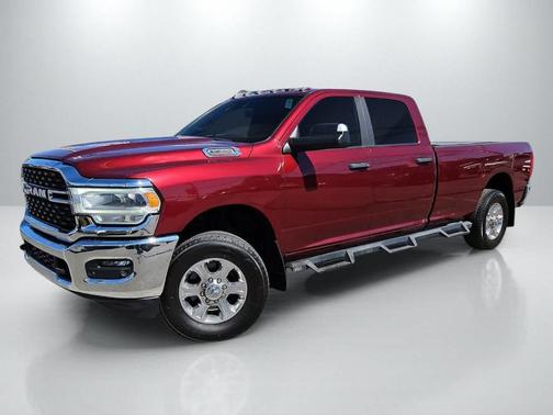 Delmonico Red Pearlcoat 2022 RAM 3500 Big Horn