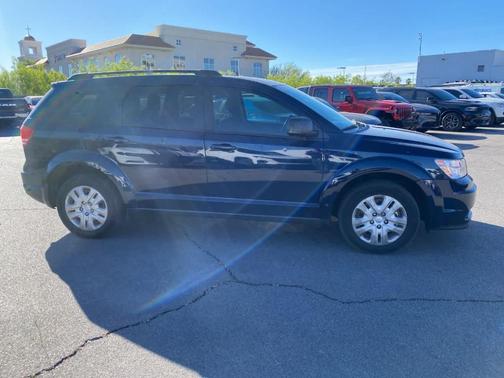 Contusion Blue Pearlcoat 2018 Dodge Journey SE