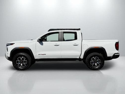 Summit White 2024 GMC Canyon AT4X