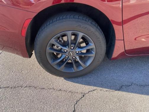 Velvet Red Pearlcoat 2020 Chrysler Pacifica Launch Edition