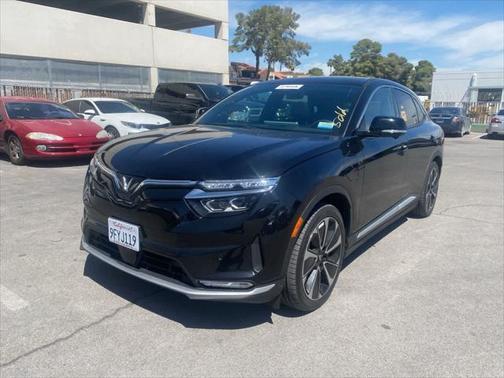 2023 VinFast VF 8 Plus