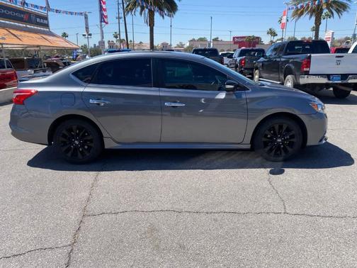Gun Metallic 2017 Nissan Sentra SR