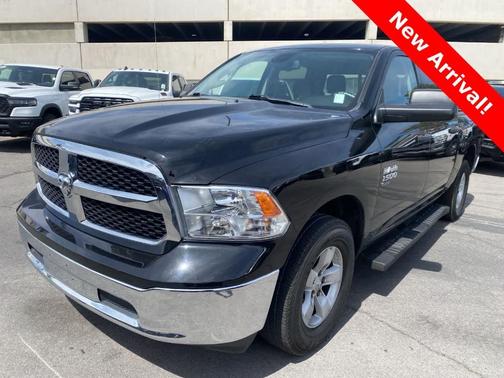 Diamond Black 2023 RAM 1500 Classic SLT