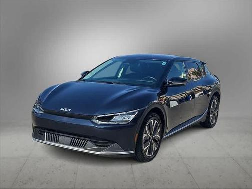 2023 Kia EV6 Light