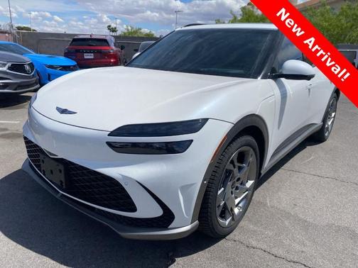 Uyuni White 2023 Genesis GV60 Performance