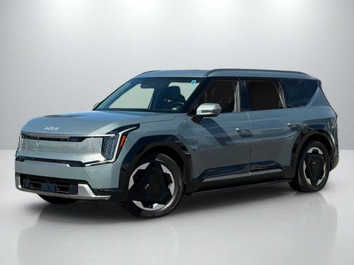 Iceberg Green 2024 Kia EV9 Land