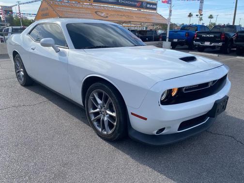 White Knuckle Clearcoat 2022 Dodge Challenger GT