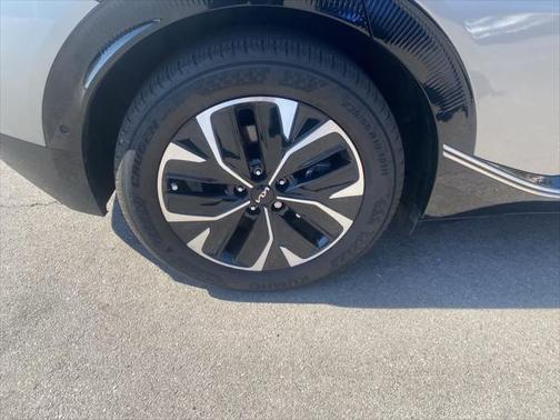 2023 Kia EV6 Wind