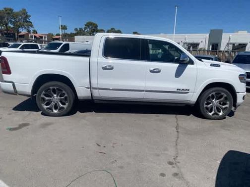 Bright White Clearcoat 2020 RAM 1500 Limited