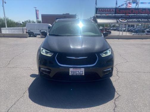 2022 Chrysler Pacifica Hybrid Touring L