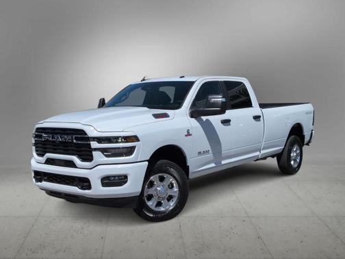 Bright White Clearcoat 2026 RAM 2500 Big Horn