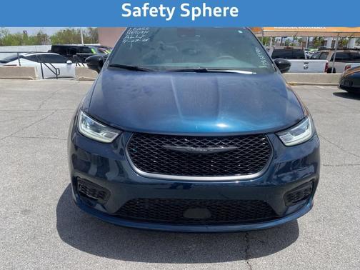 Fathom Blue Pearlcoat 2023 Chrysler Pacifica Hybrid Limited