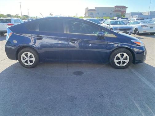 2014 Toyota Prius Three