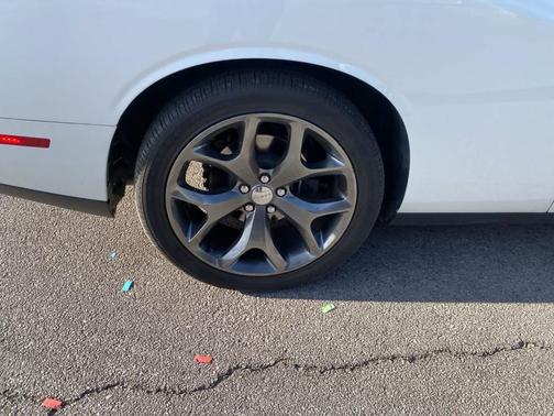 Bright White Clearcoat 2015 Dodge Challenger R/T Plus