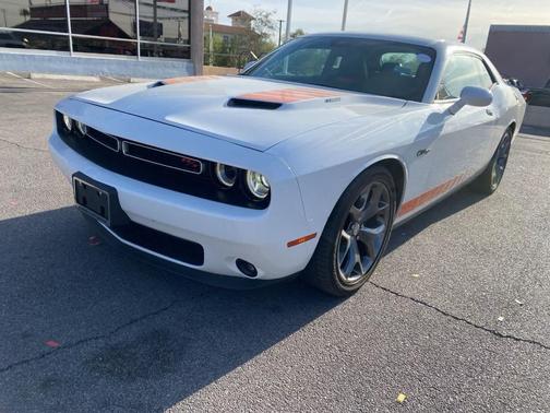 Bright White Clearcoat 2015 Dodge Challenger R/T Plus