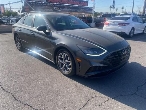2022 Hyundai SONATA SEL