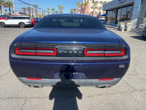 Contusion Blue Pearlcoat 2017 Dodge Challenger SXT