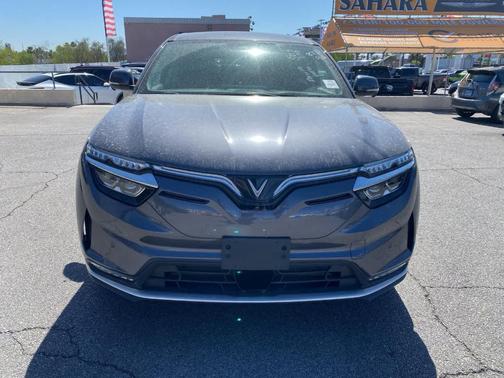 Gray 2023 VinFast VF 8 Eco
