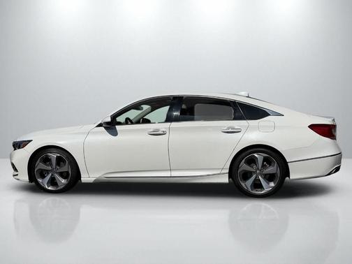2018 Honda Accord Touring 2.0T