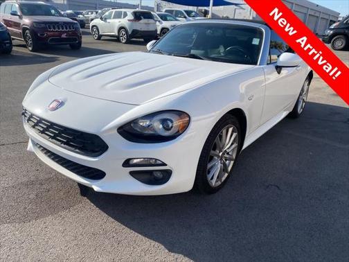 2017 FIAT 124 Spider Base