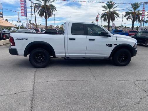 Bright White Clearcoat 2022 RAM 1500 Classic SLT