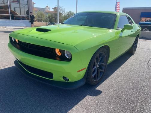 Sublime Clearcoat Metallic 2023 Dodge Challenger GT