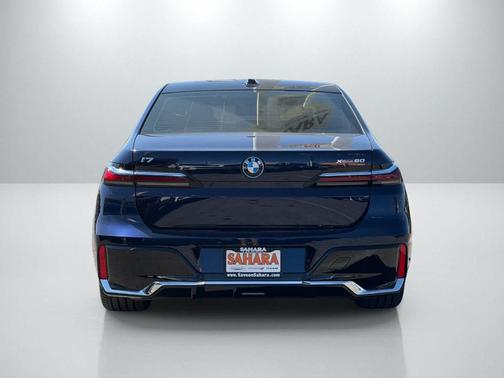 Tanzanite Blue II Metallic 2023 BMW i7 xDrive60