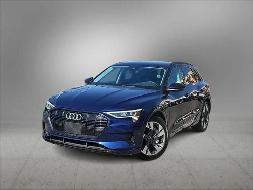 2021 Audi e-tron Premium