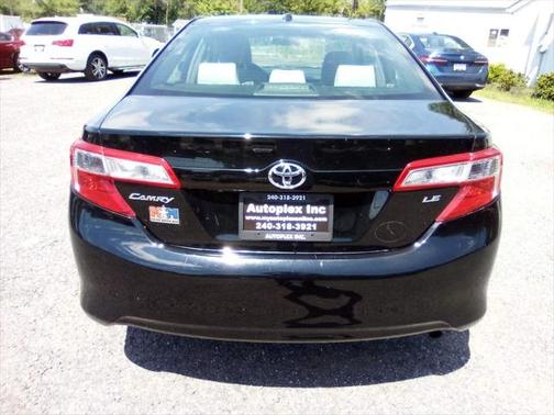 2014 Toyota Camry LE