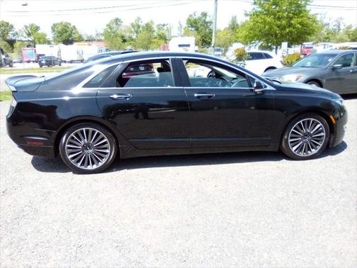 2016 Lincoln MKZ Base