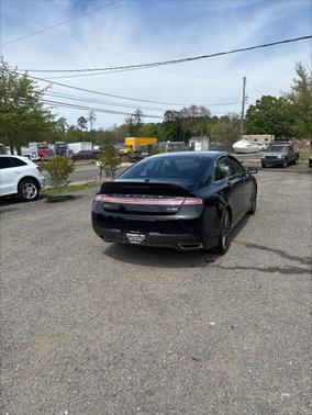 2016 Lincoln MKZ Base
