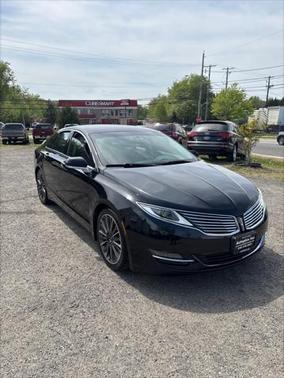 2016 Lincoln MKZ Base