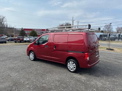 2015 Nissan NV200 SV