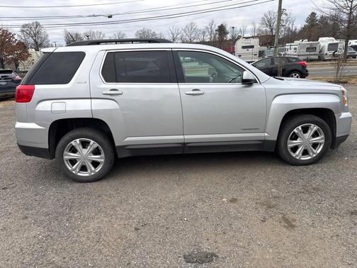 2017 GMC Terrain SLE-2