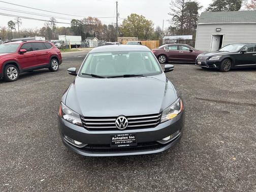2015 Volkswagen Passat 1.8T Limited Edition