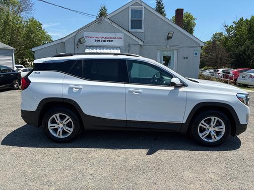 Summit White 2019 GMC Terrain SLE