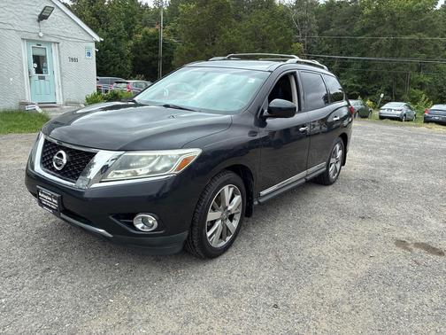 Magnetic Black 2015 Nissan Pathfinder Platinum